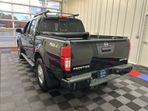 More photos of 2019 Nissan Frontier PRO-4X at Candy Cars, NY