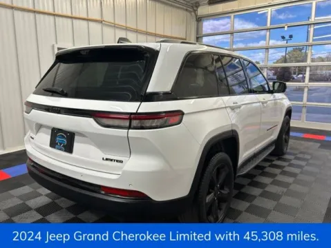 Another view of 2024 Jeep Grand Cherokee Limited for sale in Syracuse, NY at Candy Cars