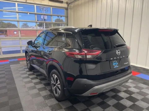 More photos of 2021 Nissan Rogue SV at Candy Cars, NY