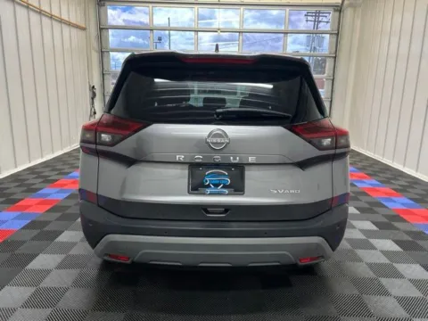 More photos of 2023 Nissan Rogue SV at Candy Cars, NY