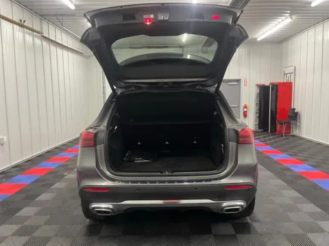 More photos of 2025 Mercedes-Benz GLA 250 at Candy Cars, NY