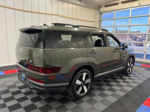 More photos of 2024 Hyundai Santa Fe Hybrid Limited at Candy Cars, NY
