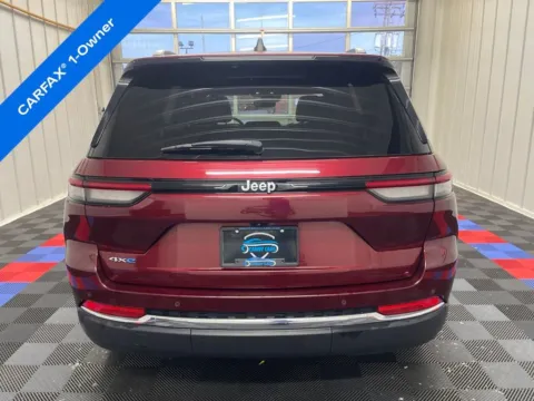 More photos of 2024 Jeep Grand Cherokee 4xe at Candy Cars, NY