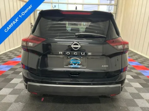 More photos of 2024 Nissan Rogue S at Candy Cars, NY