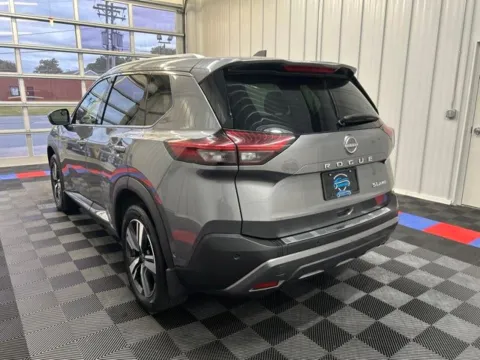 More photos of 2023 Nissan Rogue SL at Candy Cars, NY