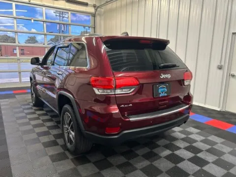 More photos of 2018 Jeep Grand Cherokee Limited at Candy Cars, NY