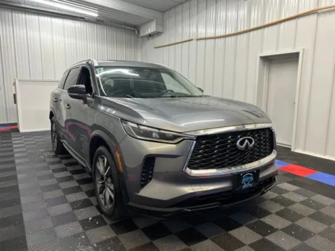 Photos of 2024 INFINITI QX60 LUXE for sale in Syracuse, NY at Candy Cars