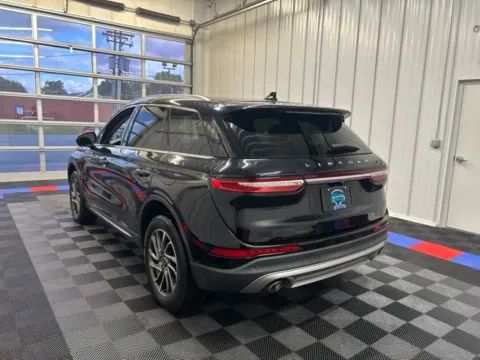 More photos of 2022 Lincoln Corsair Standard at Candy Cars, NY