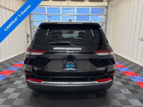 More photos of 2023 Jeep Grand Cherokee Laredo at Candy Cars, NY