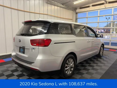 Another view of 2020 Kia Sedona L for sale in Syracuse, NY at Candy Cars