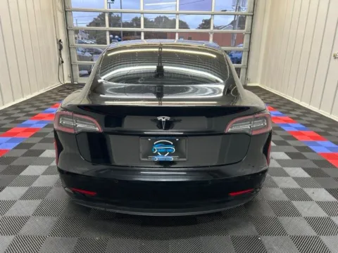 More photos of 2019 Tesla Model 3 Standard Range Plus at Candy Cars, NY