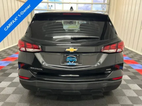 More photos of 2022 Chevrolet Equinox LS at Candy Cars, NY