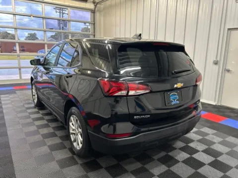 More photos of 2022 Chevrolet Equinox LS at Candy Cars, NY