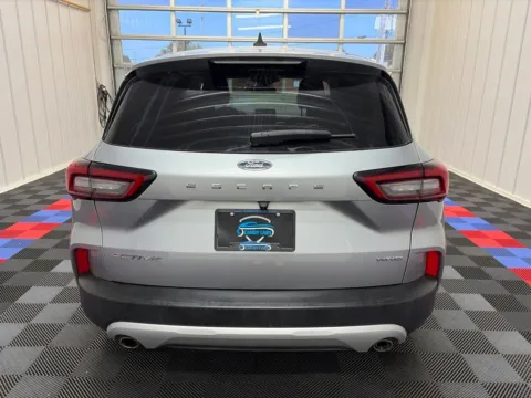 More photos of 2023 Ford Escape Active at Candy Cars, NY