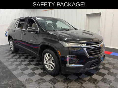 Black 2022 Chevrolet Traverse LS for sale in Syracuse, NY