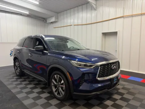 Photos of 2025 INFINITI QX60 LUXE for sale in Syracuse, NY at Candy Cars