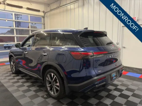 More photos of 2025 INFINITI QX60 LUXE at Candy Cars, NY