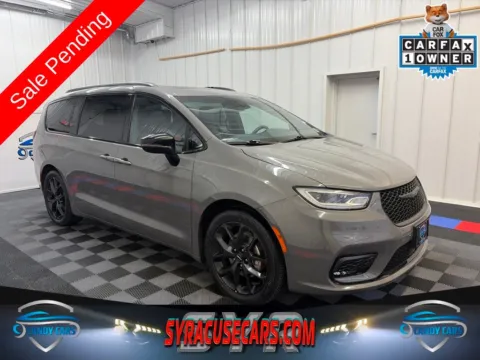 Gray 2025 Chrysler Pacifica Limited for sale in Syracuse, NY
