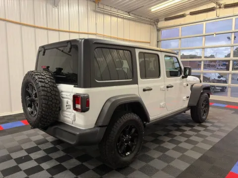 More photos of 2022 Jeep Wrangler Unlimited Willys at Candy Cars, NY