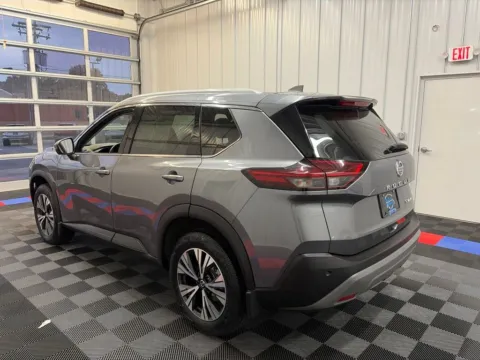 More photos of 2021 Nissan Rogue SV at Candy Cars, NY