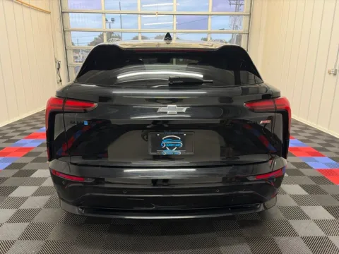 More photos of 2024 Chevrolet Blazer EV RS at Candy Cars, NY