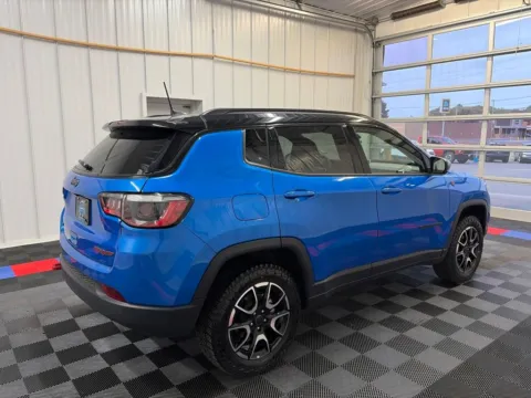 More photos of 2025 Jeep Compass Trailhawk at Candy Cars, NY