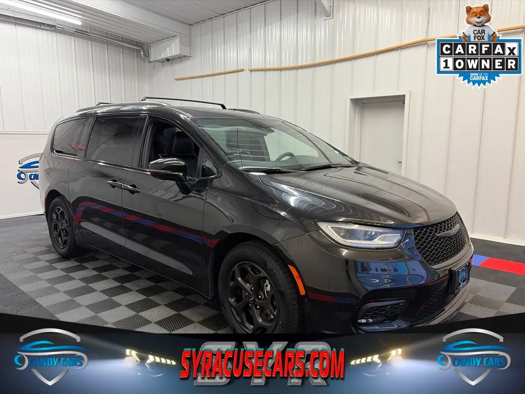 Black 2024 Chrysler Pacifica Hybrid Select Premium S Appearance for sale in Syracuse, NY