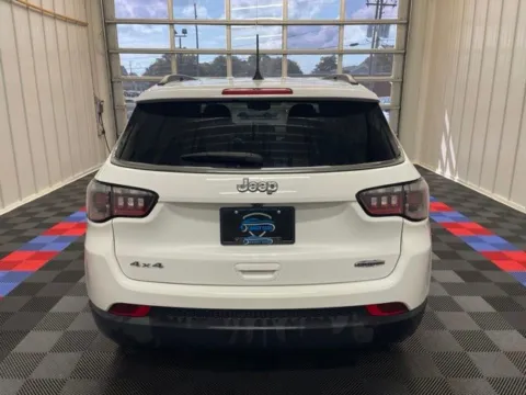 More photos of 2024 Jeep Compass Latitude at Candy Cars, NY