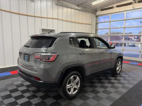More photos of 2024 Jeep Compass Latitude at Candy Cars, NY