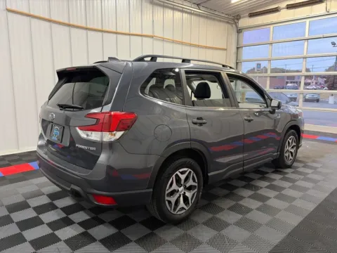 More photos of 2022 Subaru Forester Premium at Candy Cars, NY