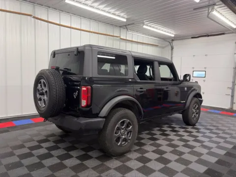 More photos of 2025 Ford Bronco Big Bend at Candy Cars, NY