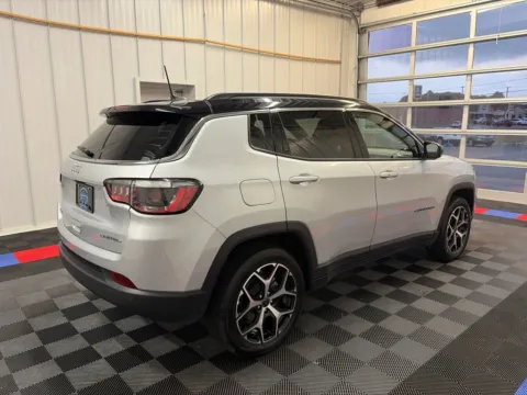 More photos of 2025 Jeep Compass Limited at Candy Cars, NY