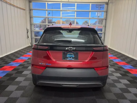 More photos of 2023 Chevrolet Bolt EUV Premier at Candy Cars, NY