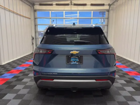 More photos of 2025 Chevrolet Equinox LT at Candy Cars, NY