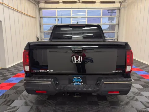 More photos of 2020 Honda Ridgeline Black Edition at Candy Cars, NY
