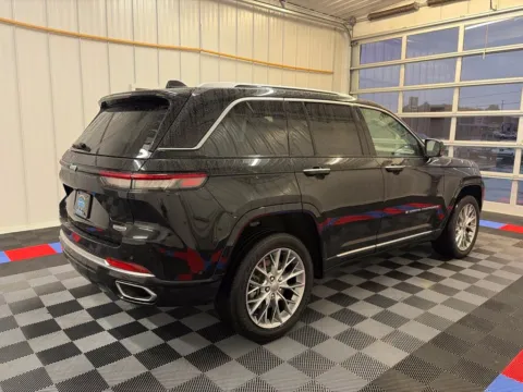 More photos of 2023 Jeep Grand Cherokee Summit 4xe at Candy Cars, NY
