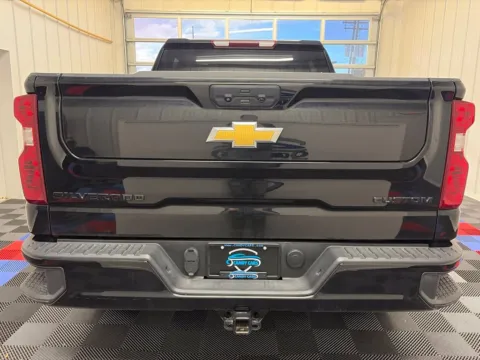 More photos of 2024 Chevrolet Silverado 1500 Custom at Candy Cars, NY