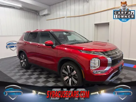 Red 2025 Mitsubishi Outlander SE for sale in Syracuse, NY
