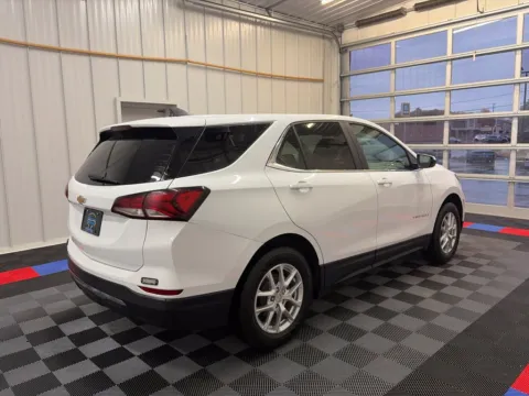 More photos of 2023 Chevrolet Equinox LT at Candy Cars, NY