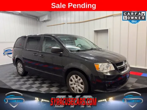 Black 2019 Dodge Grand Caravan SE for sale in Syracuse, NY