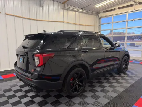 More photos of 2023 Ford Explorer ST at Candy Cars, NY