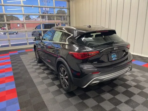 More photos of 2018 INFINITI QX30 Luxury at Candy Cars, NY