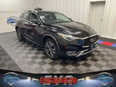 Black 2018 INFINITI QX30 Luxury for sale in Syracuse, NY
