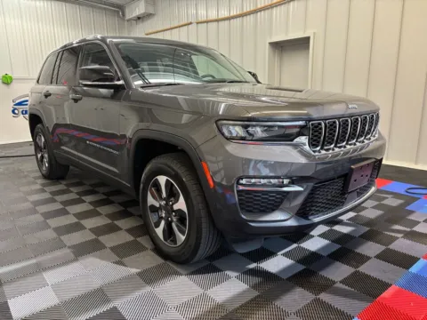 Photos of 2023 Jeep Grand Cherokee 4xe for sale in Syracuse, NY at Candy Cars