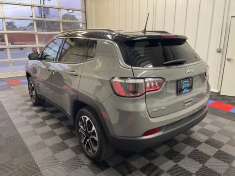 More photos of 2022 Jeep Compass Limited at Candy Cars, NY
