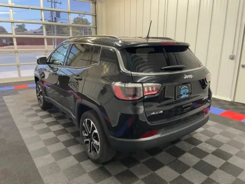 More photos of 2022 Jeep Compass Limited at Candy Cars, NY