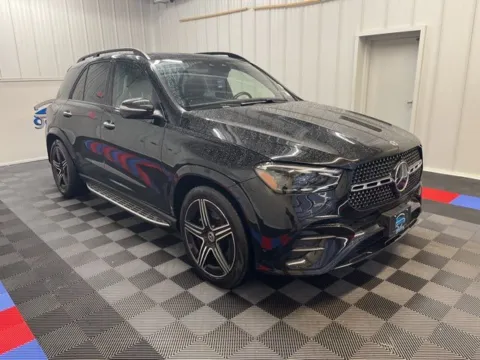 Photos of 2024 Mercedes-Benz GLE 450e for sale in Syracuse, NY at Candy Cars