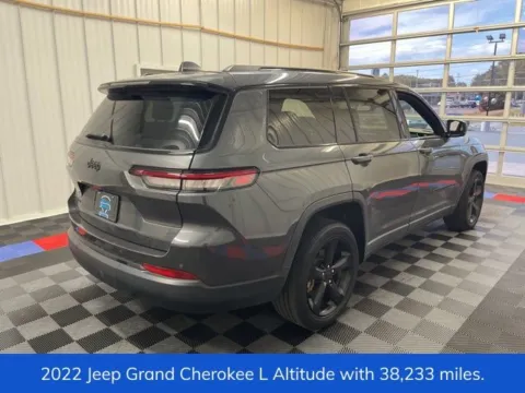 Another view of 2022 Jeep Grand Cherokee L Altitude for sale in Syracuse, NY at Candy Cars