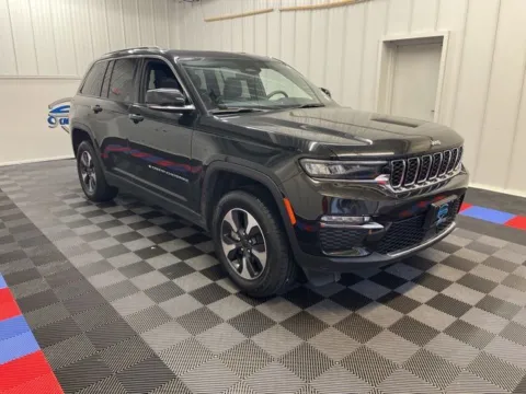 Photos of 2024 Jeep Grand Cherokee 4xe for sale in Syracuse, NY at Candy Cars