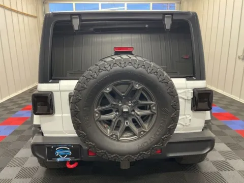 More photos of 2022 Jeep Wrangler Unlimited Rubicon at Candy Cars, NY